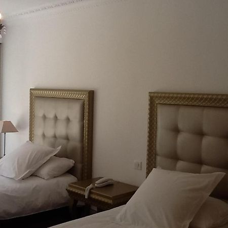 Hotel Les Deux Lions Riez Eksteriør billede
